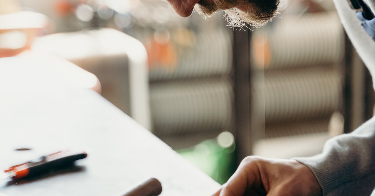 Tips for Collaborating with Carpenters on Custom Home Designs